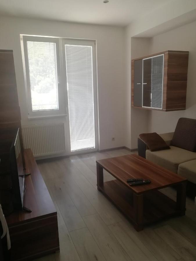 Apartmán K výstavisku Trencin Exterior foto